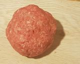 Foto del paso 3 de la receta: Cheese burger de Cebolla Roja Caramelizada con Soja y Miel