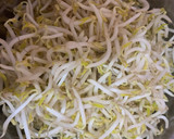 Foto langkah ke 2 dari resep Cah Taoge Hebi.