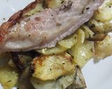 Foto del paso 6 de la receta: Matambrito de cerdo sobre colchón de papas