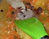 A picture of step 4 of Matar Pulao.