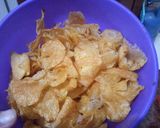 Foto langkah ke 1 dari resep Kering Kentang Pedas Manis.