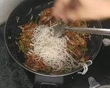 A picture of step 9 of Desi Chinese noodles.