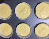 Foto langkah ke 4 dari resep Muffin Tapai Raisin - No Mixer.