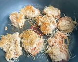 รูปขั้นตอนการทำที่ 2 ของ แกงจืดเต้าหู้ไข่สาหร่าย