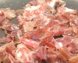 Foto del paso 3 de la receta: Macarrones con habas y jamón ibérico al pesto de avellanas