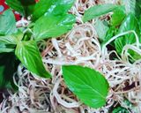 Hình bước làm 4 của món Bún hến xào phiên bản jimmy nguyen