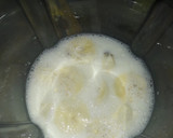 Foto del paso 2 de la receta: Licuado de banana liviano