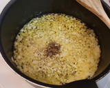 Foto del paso 2 de la receta: Guiso de calamares con chorizo