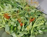 Foto langkah ke 3 dari resep Tumis kangkung sambel terasi ala Sherly_f.