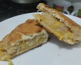 Foto del paso 9 de la receta: Sándwich🧅🥯de cebolla🍍y piña caramelizadas🥐con queso🥯🍯🧀