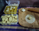 Foto langkah ke 8 dari resep Bakpia Pathok keju.