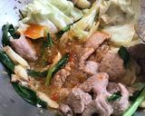 รูปขั้นตอนการทำที่ 1 ของ สุกี้แห้ง (เมนูของเหลือจากหมูกระทะ) งบ 60 บาท