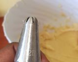 A picture of step 5 of Butter cookies.