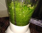 A picture of step 4 of Green chatni/Dhanya chatni.