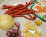 Foto langkah ke 1 dari resep Daging kunyit goreng simple.