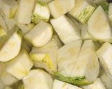 Foto del paso 3 de la receta: Sopa "crema" de zucchini light (SIN crema/ sin lactosa)