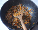 Foto langkah ke 3 dari resep Lumpia goreng isi daging.