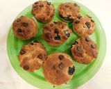 A picture of step 4 of Blueberry cup cake.