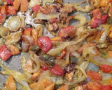 Foto del paso 3 de la receta: Pimientos rellenos en salsa
