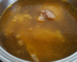 Foto del paso 3 de la receta: Seco de pollo solo con cebolla