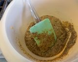 Une image de l'étape 9 de Gâteau de noël au miel et noisettes.