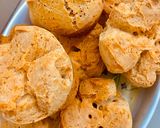 Foto del paso 9 de la receta: PANCITOS DE QUESO EN MUFFINERA (Tipo pan viral montaña rusa)
