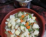 Foto del paso 4 de la receta Muslos de pollo con papas cocidas y menestra al horno
