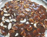 A picture of step 4 of Kaju badam ki chikki.