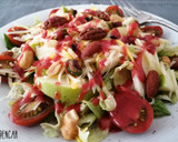Foto del paso 7 de la receta: Ensalada de manzana, queso y frutos secos