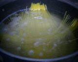 Foto del paso 1 de la receta: ESPAGUETTIS🍝al Wok con Finas Hierbas al Ajillo...!😋