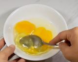 Foto langkah ke 10 dari resep Milor (Mie Instan Telor) Goreng.