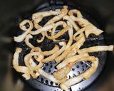 รูปขั้นตอนการทำที่ 2 ของ หนังหมูเส้นกรอบ Air Fryer