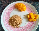 A picture of step 2 of Mango and chia seeds smoothie.
