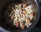 A picture of step 1 of Peanuts Til Gur Chikki.