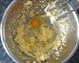 A picture of step 2 of Lime biscuits.