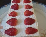 Foto langkah ke 5 dari resep Strawberry Cheese Cake #Ketopad_cp_ketobetic.