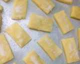 Foto del paso 3 de la receta: GALLETITAS CON MASA DE QUESO FRESCO 😋🤩😋