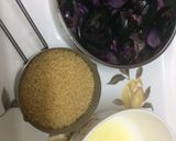 A picture of step 1 of Jamun juice.