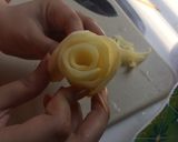 A picture of step 1 of Fry Potato roses.