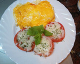 Foto del paso 3 de la receta: Huevos fritos con cebolla y queso