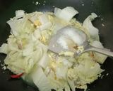 Foto langkah ke 3 dari resep 06. Tumis sawi putih sosis telur simple segerr favorit keluarga.