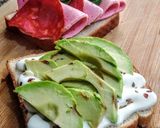 Foto del paso 1 de la receta: SANDWICHS Con🥑Aguacate, Mortadela y Chorizo Español...!😋