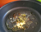 Foto del paso 2 de la receta: Espaguetis con rape y alga nori