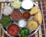 A picture of step 1 of Zhatpat samosa chaat.