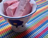 A picture of step 4 of Strawberry ice cream.