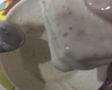 A picture of step 2 of Tuc nuggets sandwich.