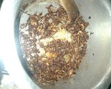 A picture of step 2 of Pilau (njeri).
