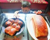 Foto langkah ke 5 dari resep Roti Tawar lembut & kenyal.
