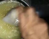 A picture of step 5 of Raw Mango Squash.