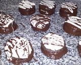 Foto del paso 10 de la receta: Alfajores chocolate con crema de oreo